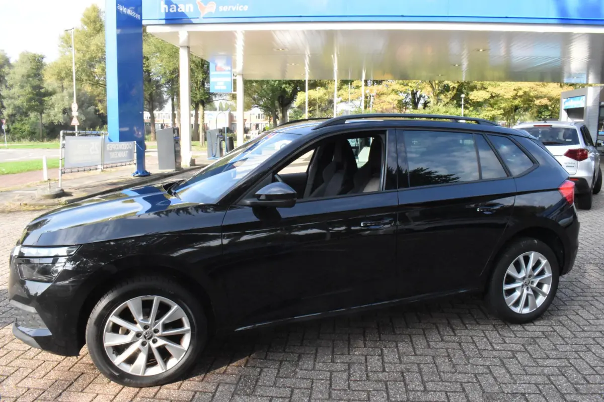 1.0 TSI Sport Business Automaat | 1e Eigenaar | Navi | Apple Carplay/Android Auto | BSM | 12 mnd BOVAG garantie | Whatsapp 06-53188999