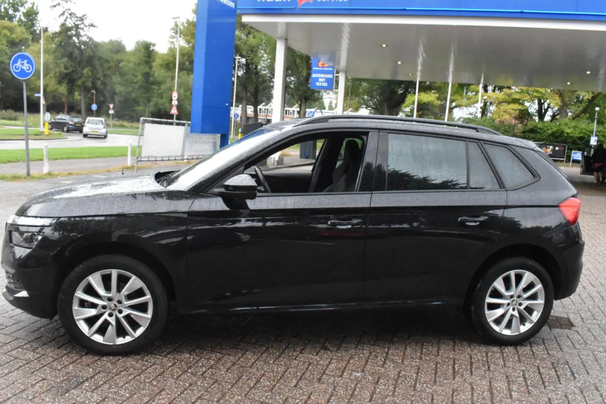 1.0 TSI Sport Business Automaat | 1e Eigenaar | Navi | Apple Carplay/Android Auto | BSM | 12 mnd BOVAG garantie | Whatsapp 06-53188999