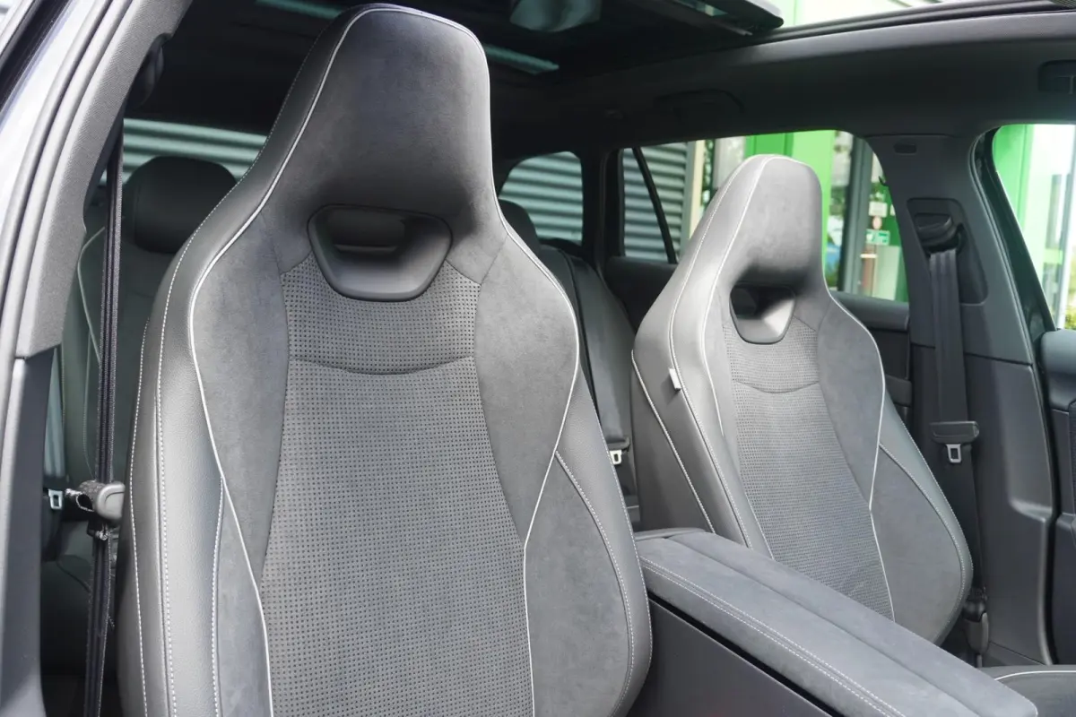 1.5 TSI 204pk PHEV Sportline Business | Canton Soundsystem | Panoramadak