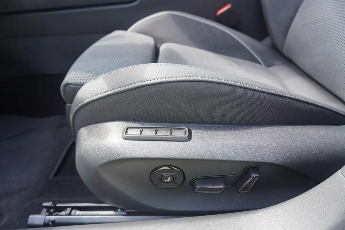1.5 TSI 204pk PHEV Sportline Business | Canton Soundsystem | Panoramadak
