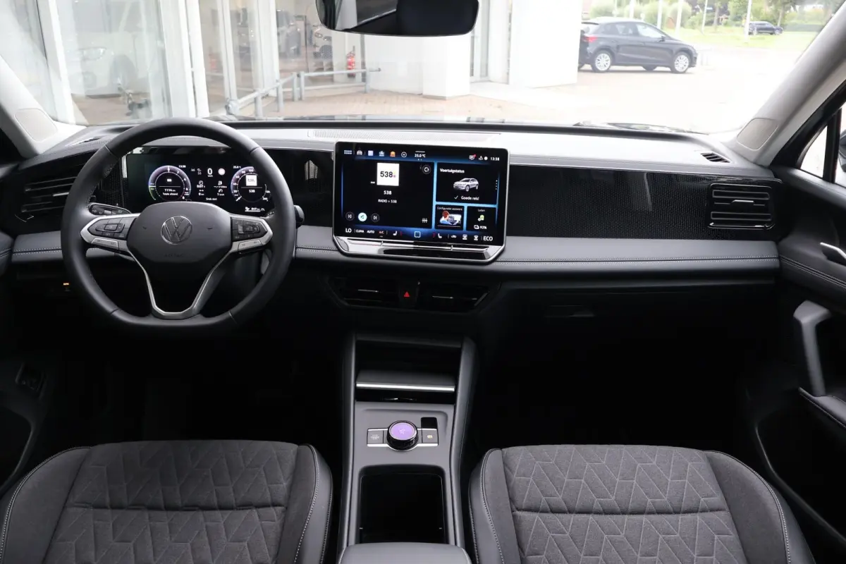 1.5 eHybrid 204pk Life |  SoH 98% | Trekhaak | 360 Camera | Carplay | Adaptive Cruise