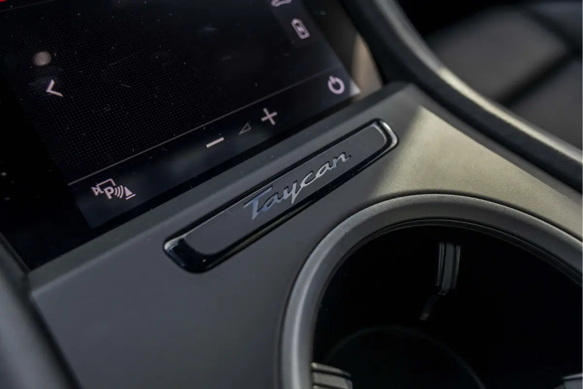 4S Performance 84 kWh SOH 90.04%