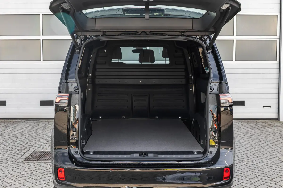 286pk Bulli Edition 79 kWh | Climate Control | Trekhaak Wegklapbaar
