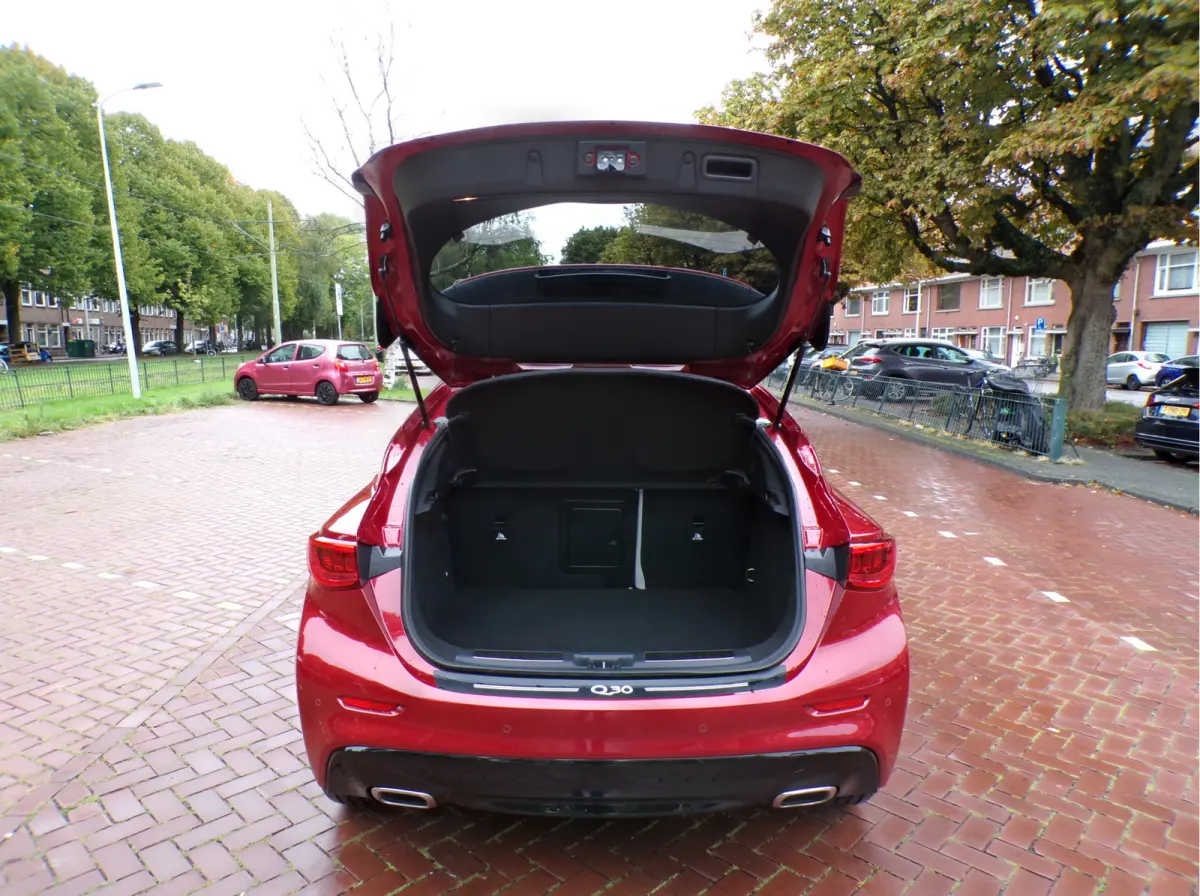 1.6t Premium Tech ZELFDE AUTO ALS MERCEDES GLA  360, CAMERA