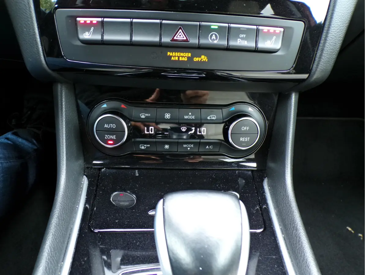 1.6t Premium Tech ZELFDE AUTO ALS MERCEDES GLA  360, CAMERA