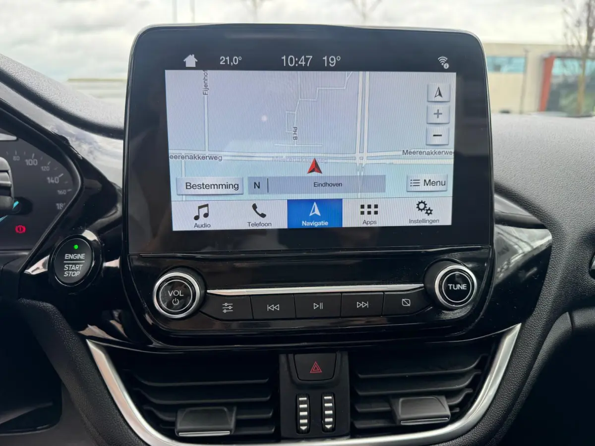 1.0 EcoBoost Titanium | Achteruitrijcamera | Adaptive Cruise Ctrl | Panoramadak | B&O Audiosysteem | Navigatie |