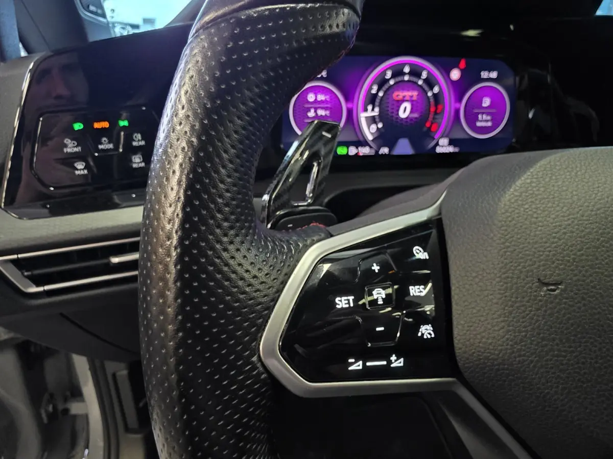 2.0 TSI GTI Clubsport 300pk DSG – Pano – HUD – Matrix LED – Leder – ACC