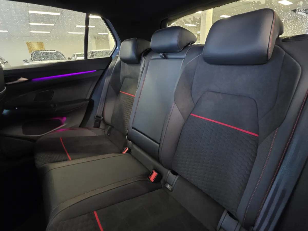2.0 TSI GTI Clubsport 300pk DSG – Pano – HUD – Matrix LED – Leder – ACC