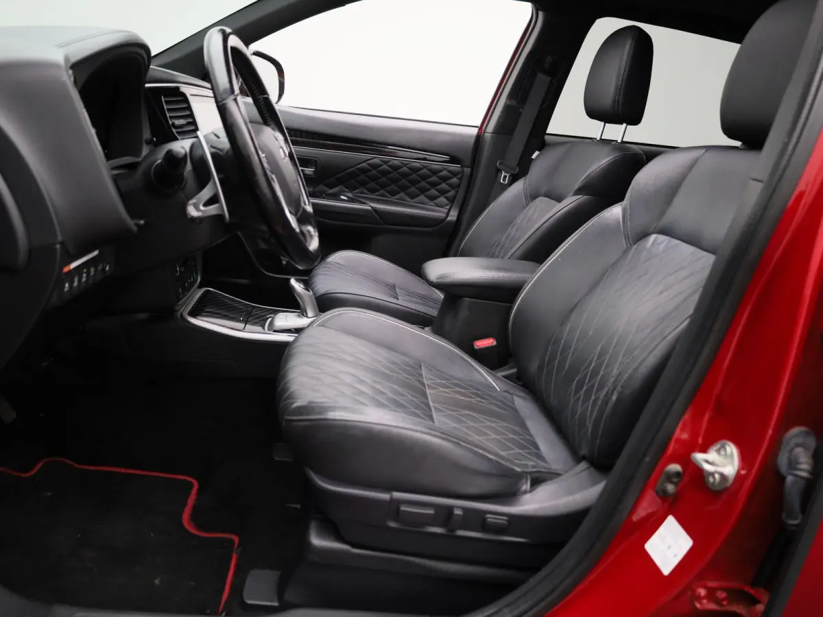 2.4 PHEV Intense+ | Apple Carplay / Android Auto | Cruise Control | Stoelverwarming | Achteruitrijcamera | Parkeersensoren |