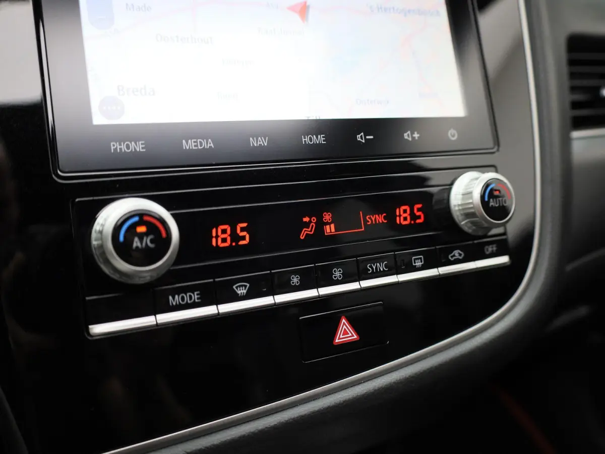 2.4 PHEV Intense+ | Apple Carplay / Android Auto | Cruise Control | Stoelverwarming | Achteruitrijcamera | Parkeersensoren |