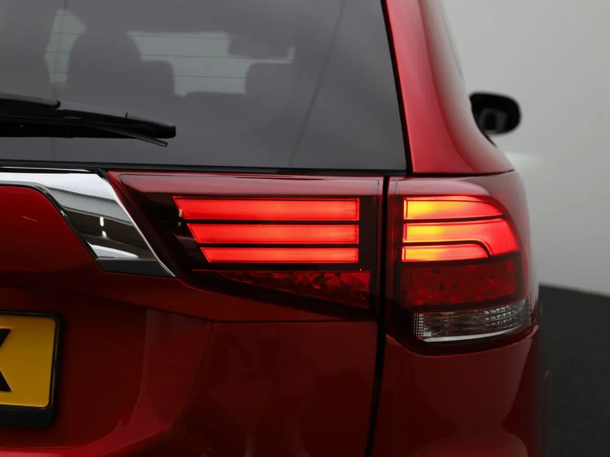 2.4 PHEV Intense+ | Apple Carplay / Android Auto | Cruise Control | Stoelverwarming | Achteruitrijcamera | Parkeersensoren |