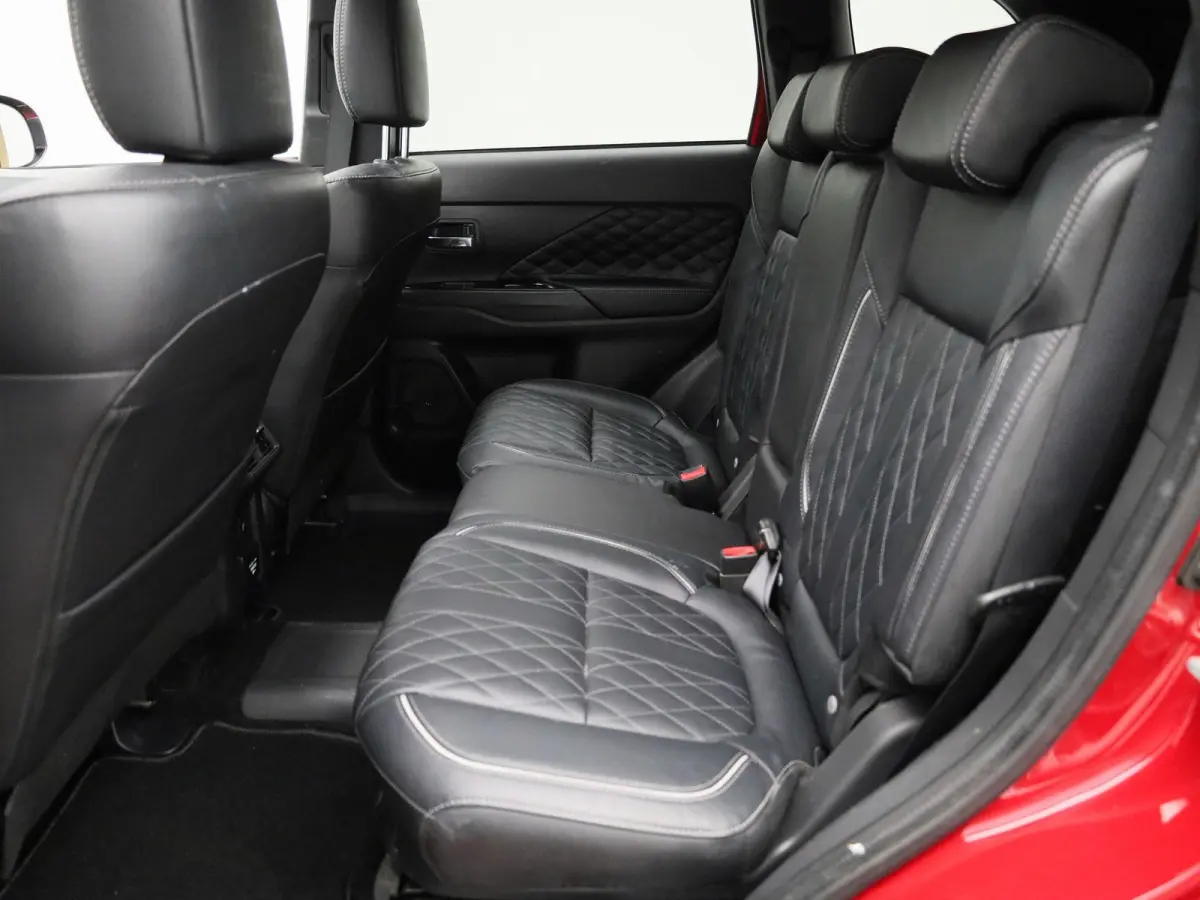 2.4 PHEV Intense+ | Apple Carplay / Android Auto | Cruise Control | Stoelverwarming | Achteruitrijcamera | Parkeersensoren |