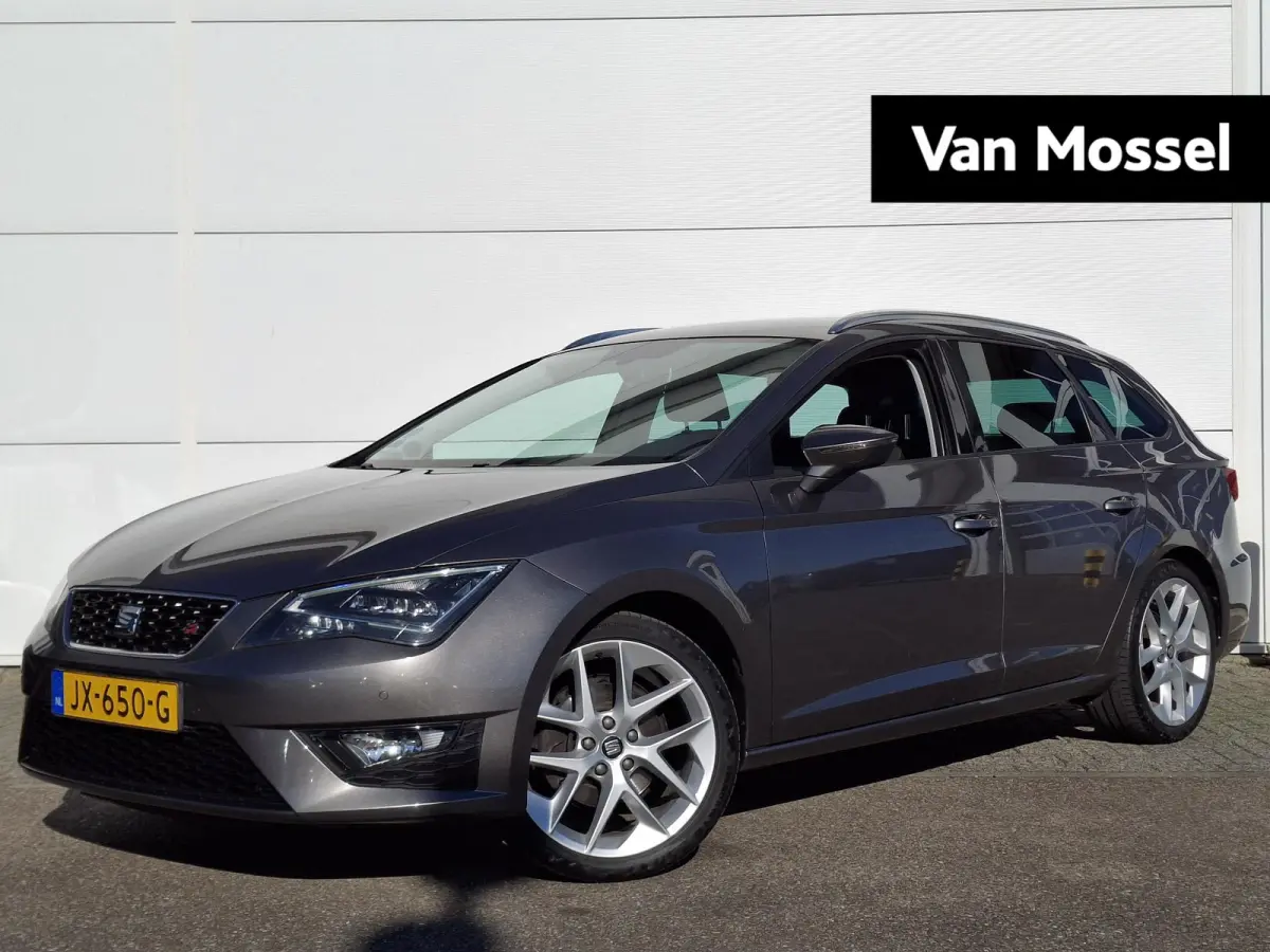 1.4 EcoTSI FR Connect | Apple Carplay & Android Auto | Full LED | 18'' LMV | Trekhaak | Navigatie |