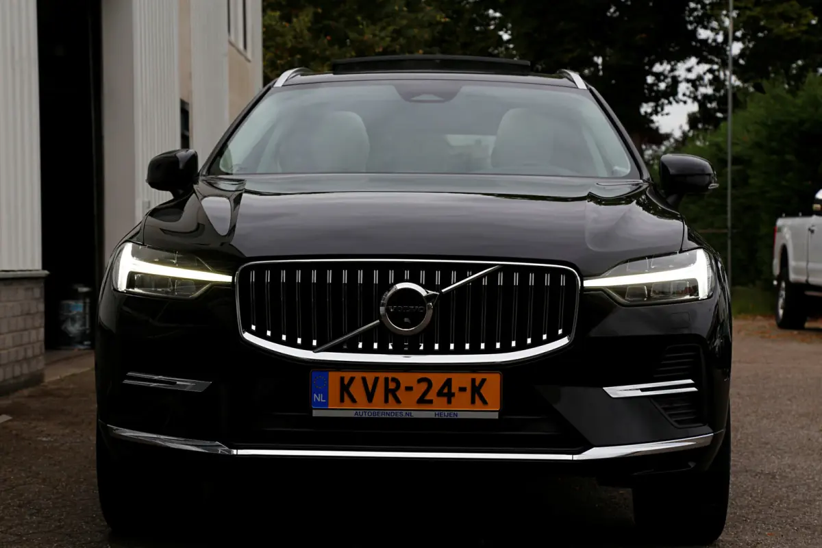2.0 T6 Plug-in hybrid Long Range AWD Plus Bright*Perfect Onderh.*Pano/Elek. Trekhaak/inscription Stoelen/Stoelverw.V+A/Stuurverw./ACC/Pilot ass./360 Camera/Memorie/BLIS/Parkeersens.V+A/19 in