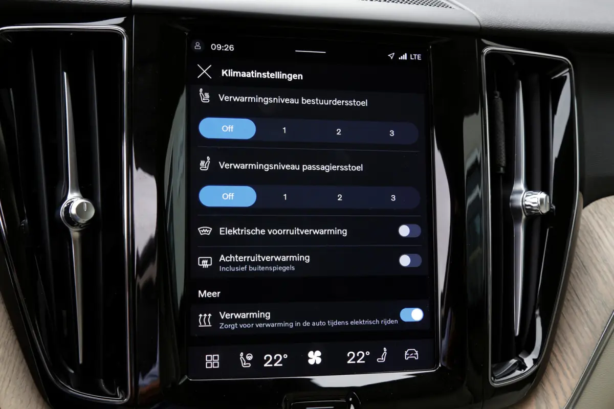 2.0 T6 Plug-in hybrid Long Range AWD Plus Bright*Perfect Onderh.*Pano/Elek. Trekhaak/inscription Stoelen/Stoelverw.V+A/Stuurverw./ACC/Pilot ass./360 Camera/Memorie/BLIS/Parkeersens.V+A/19 in