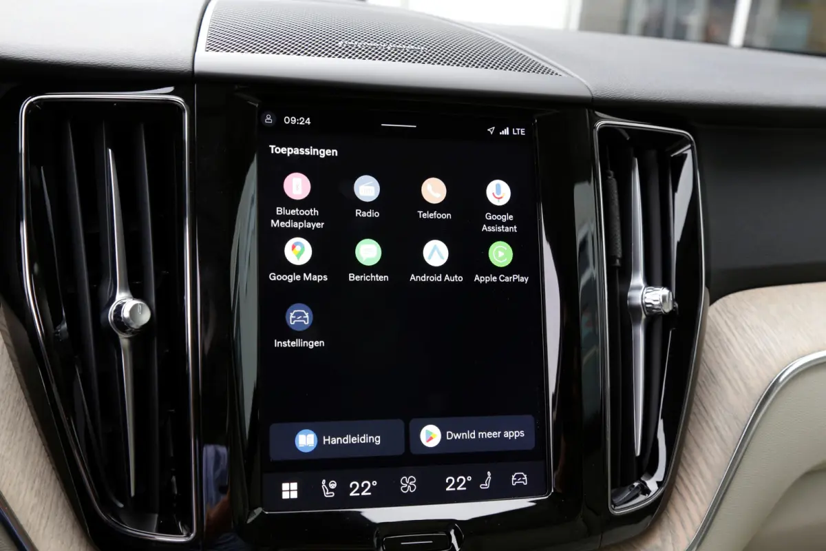 2.0 T6 Plug-in hybrid Long Range AWD Plus Bright*Perfect Onderh.*Pano/Elek. Trekhaak/inscription Stoelen/Stoelverw.V+A/Stuurverw./ACC/Pilot ass./360 Camera/Memorie/BLIS/Parkeersens.V+A/19 in