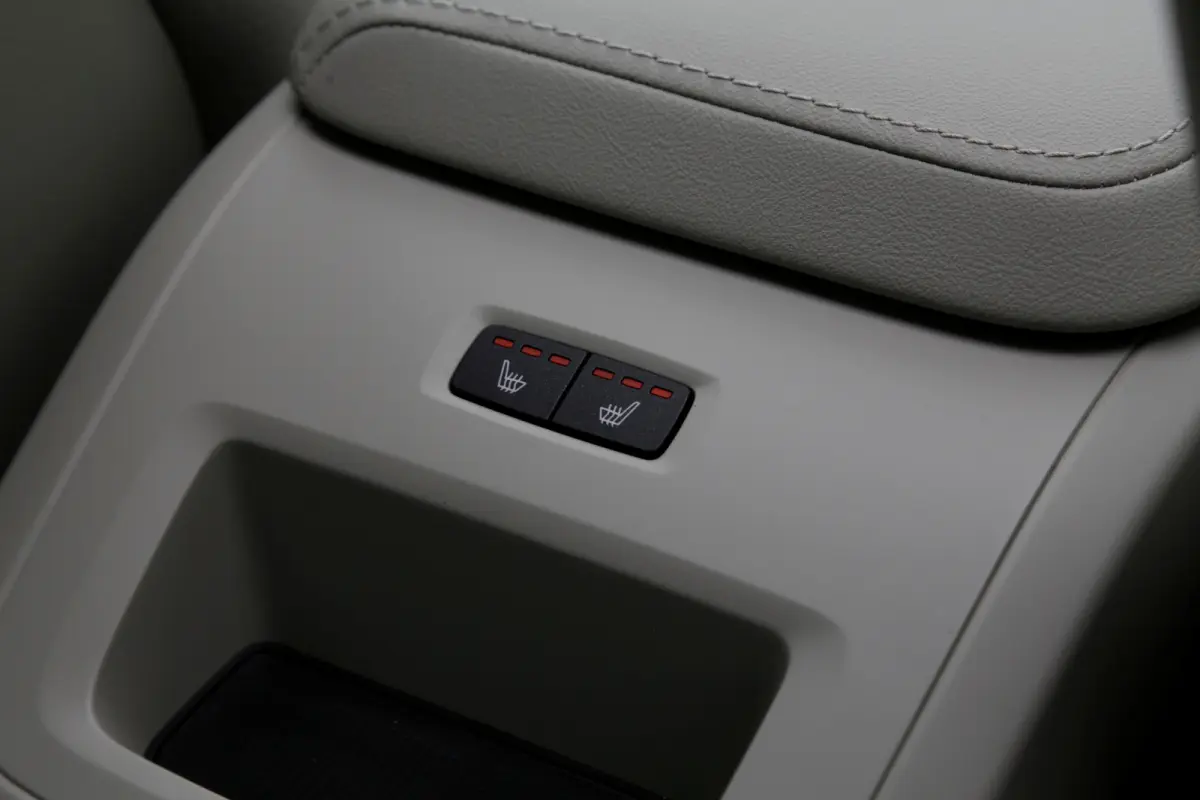 2.0 T6 Plug-in hybrid Long Range AWD Plus Bright*Perfect Onderh.*Pano/Elek. Trekhaak/inscription Stoelen/Stoelverw.V+A/Stuurverw./ACC/Pilot ass./360 Camera/Memorie/BLIS/Parkeersens.V+A/19 in