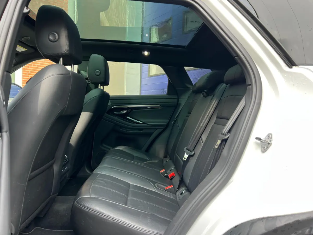 1.5 P300e AWD R-Dynamic S