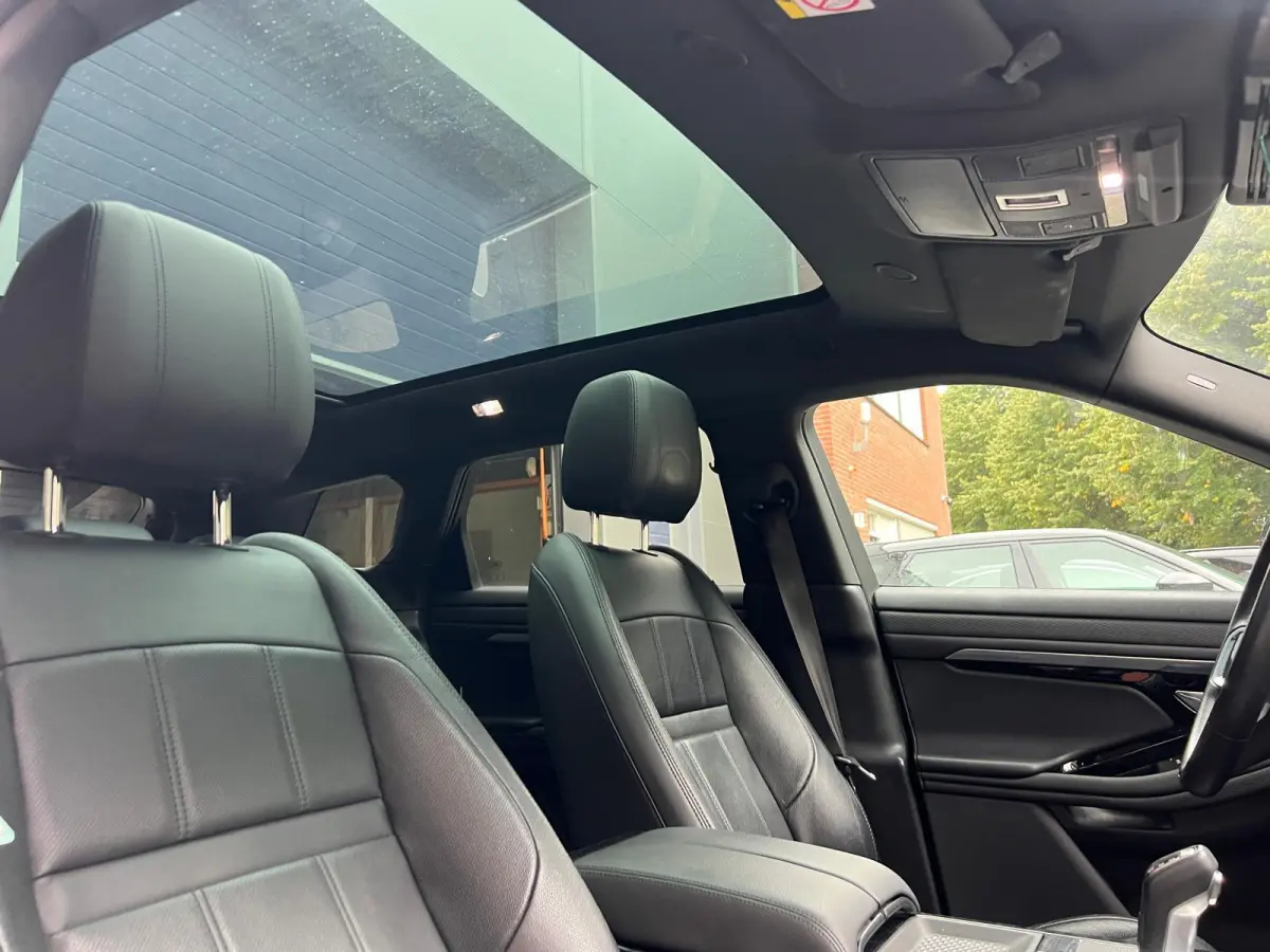1.5 P300e AWD R-Dynamic S