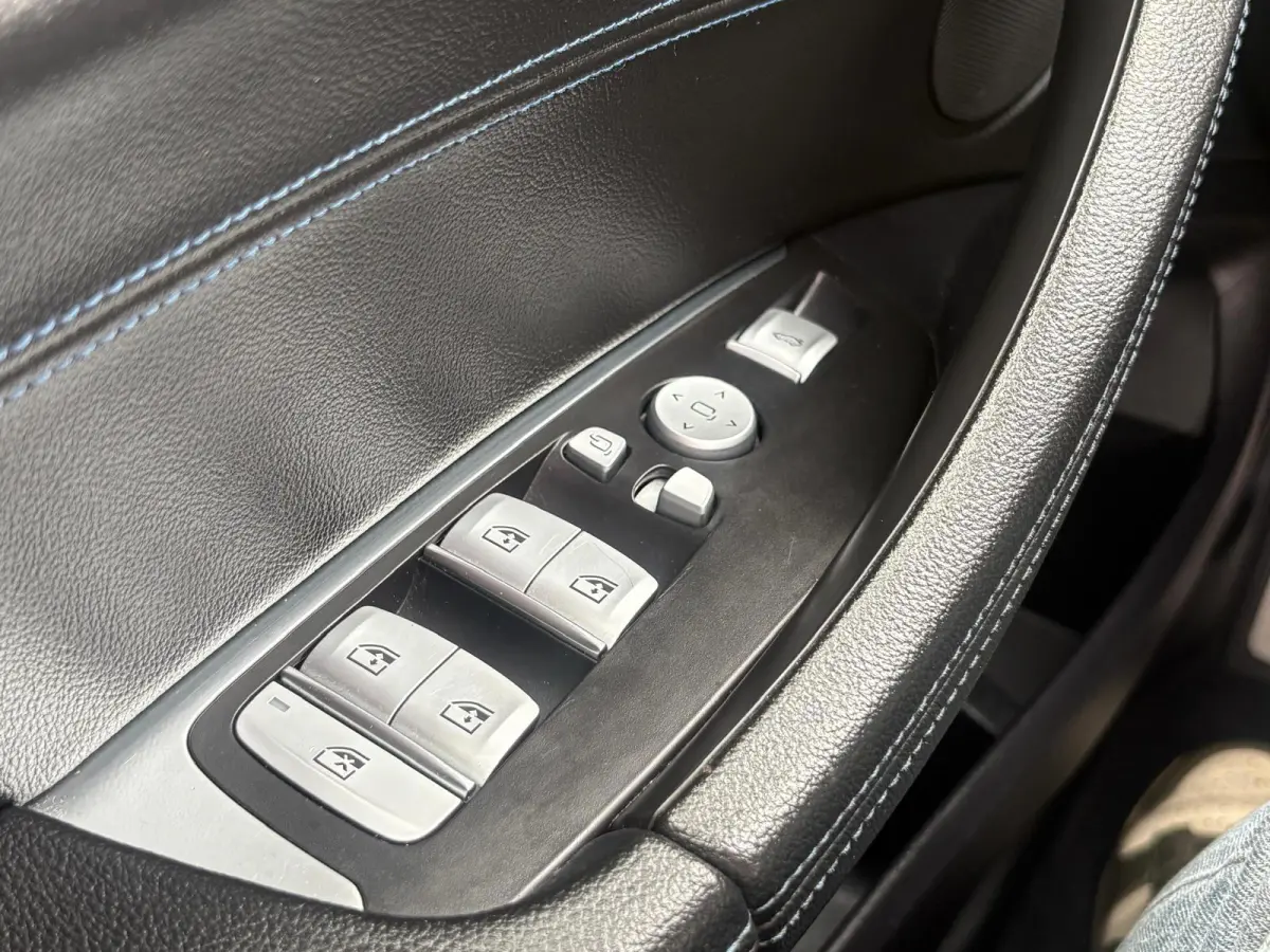 M40I 360PK/4WD/PANO/CARPLAY/HUD/DEALER-ONDERHOUDEN