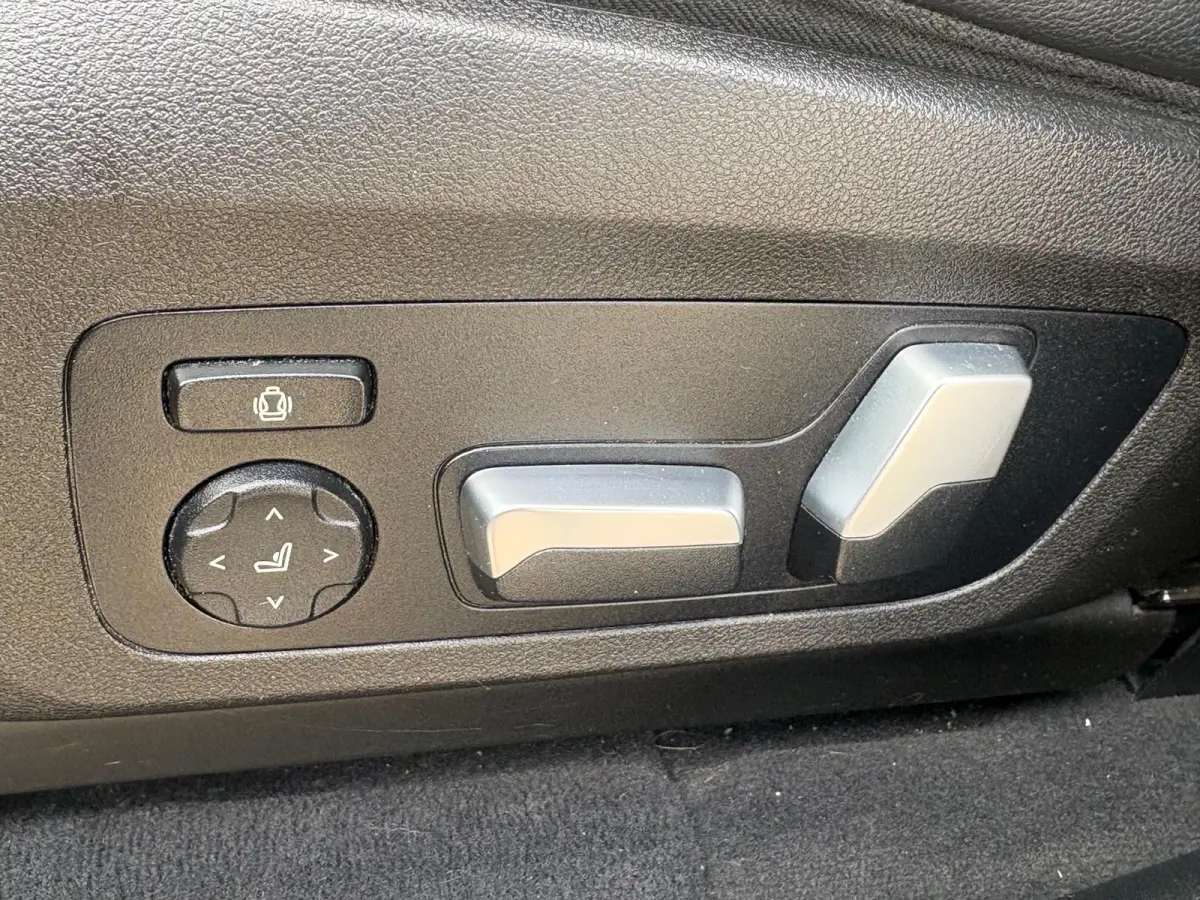 M40I 360PK/4WD/PANO/CARPLAY/HUD/DEALER-ONDERHOUDEN