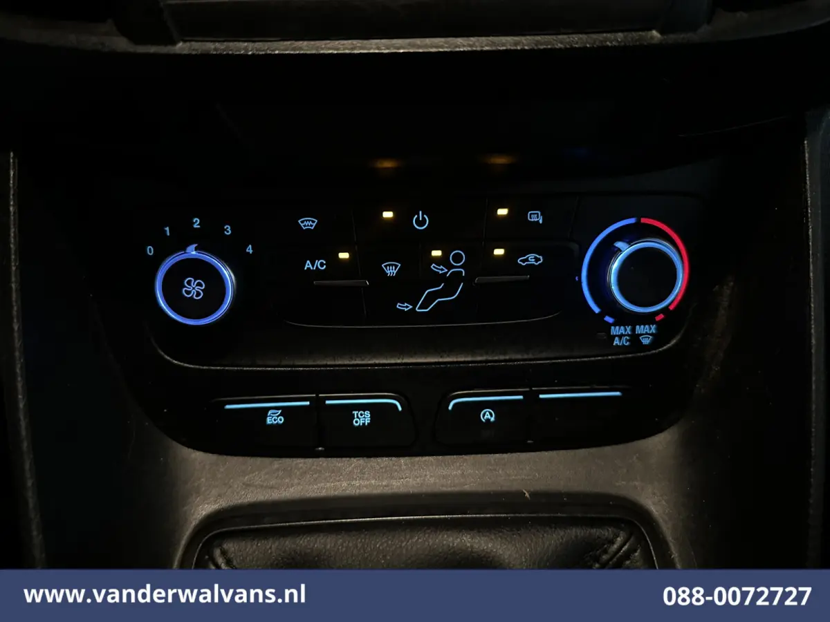 1.5 EcoBlue L1H1 Euro6 Airco | 3-Zits | Imperiaal | Cruisecontrol | Trekhaak Verwarmde voorruit, Bijrijdersbank