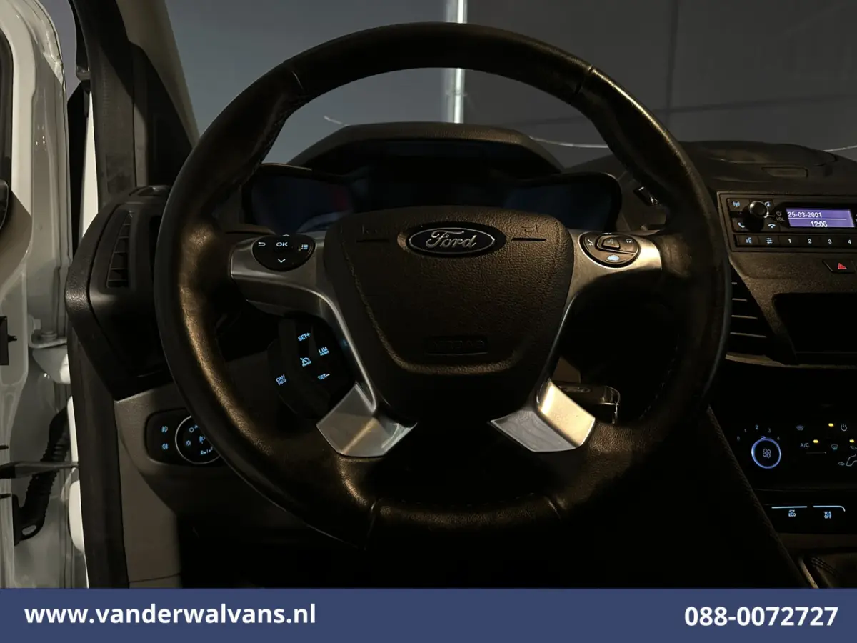 1.5 EcoBlue L1H1 Euro6 Airco | 3-Zits | Imperiaal | Cruisecontrol | Trekhaak Verwarmde voorruit, Bijrijdersbank