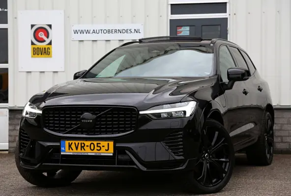 2.0 T6 Plug-in hybrid Long Range AWD Plus Black edition*Perfect Volvo Onderh.*Pano/Elek. Trekhaak/R-Design Stoelen/Stoelverw.V+A/Stuurverw./ACC/Pilot ass./360 Camera/Memorie/BLIS/Parkeersens