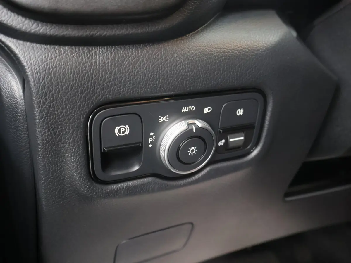 116 CDI | Aut. | XL L3 | PRIJS EX BTW/EX BPM | 9-P €64.500,- EX BTW/INCL BPM | DISTRONIC | LEDEREN BEKLEDING | SCHUIFDEUR L+R | LM VELGEN | NAVIGATIE | PARKEERCAMERA | CERTIFIED