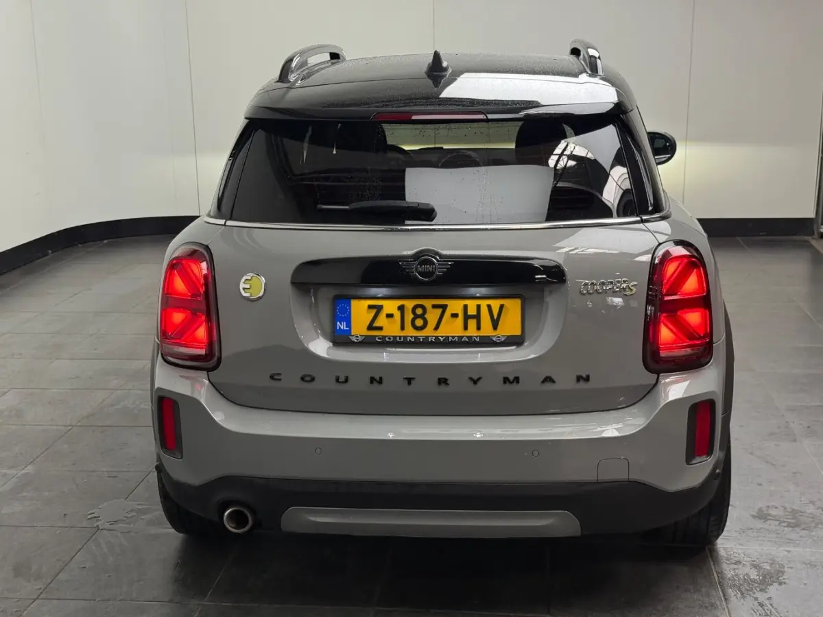1.5 Cooper ALL4 Leder | St. Verwarming | LED | Navi | Climate & Cruise C. | PDC V&A | Elec. Achterklep | Sportstoelen | 17" LMV |