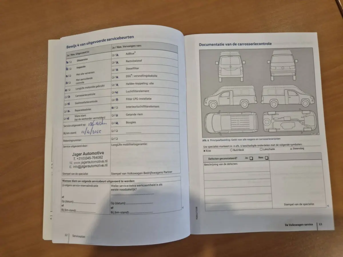 2.0 TDI L1H1 , Airco , 185 pk Leder / Apple carplay / 18 inch.