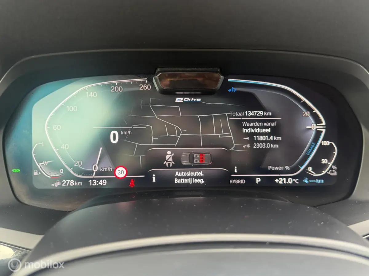 xDrive45e M-SPORT ACC/SKYLOUNGE/4WD STURING