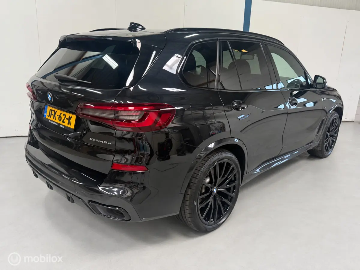 xDrive45e M-SPORT ACC/SKYLOUNGE/4WD STURING