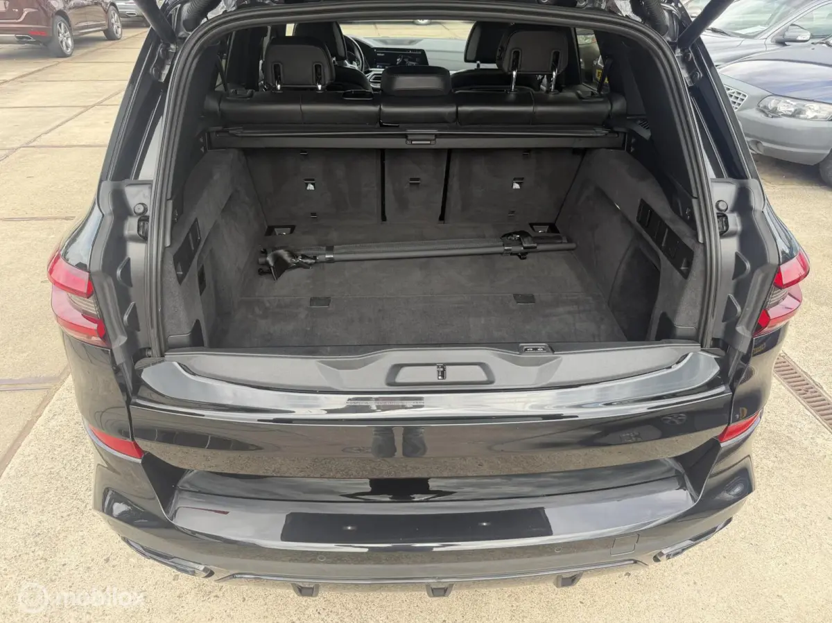 xDrive45e M-SPORT ACC/SKYLOUNGE/4WD STURING