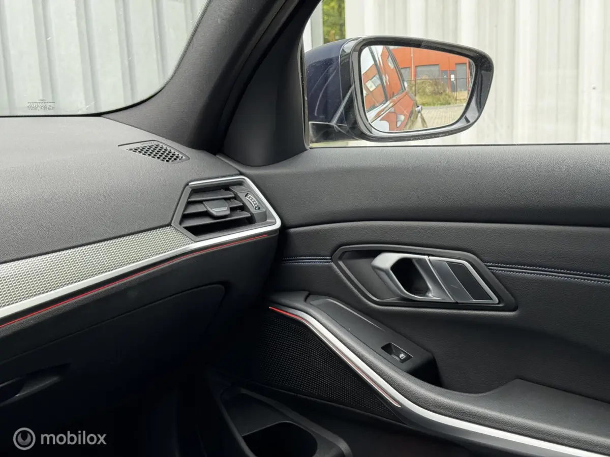 330e xDrive | M | Shadow Line |Alcantara
