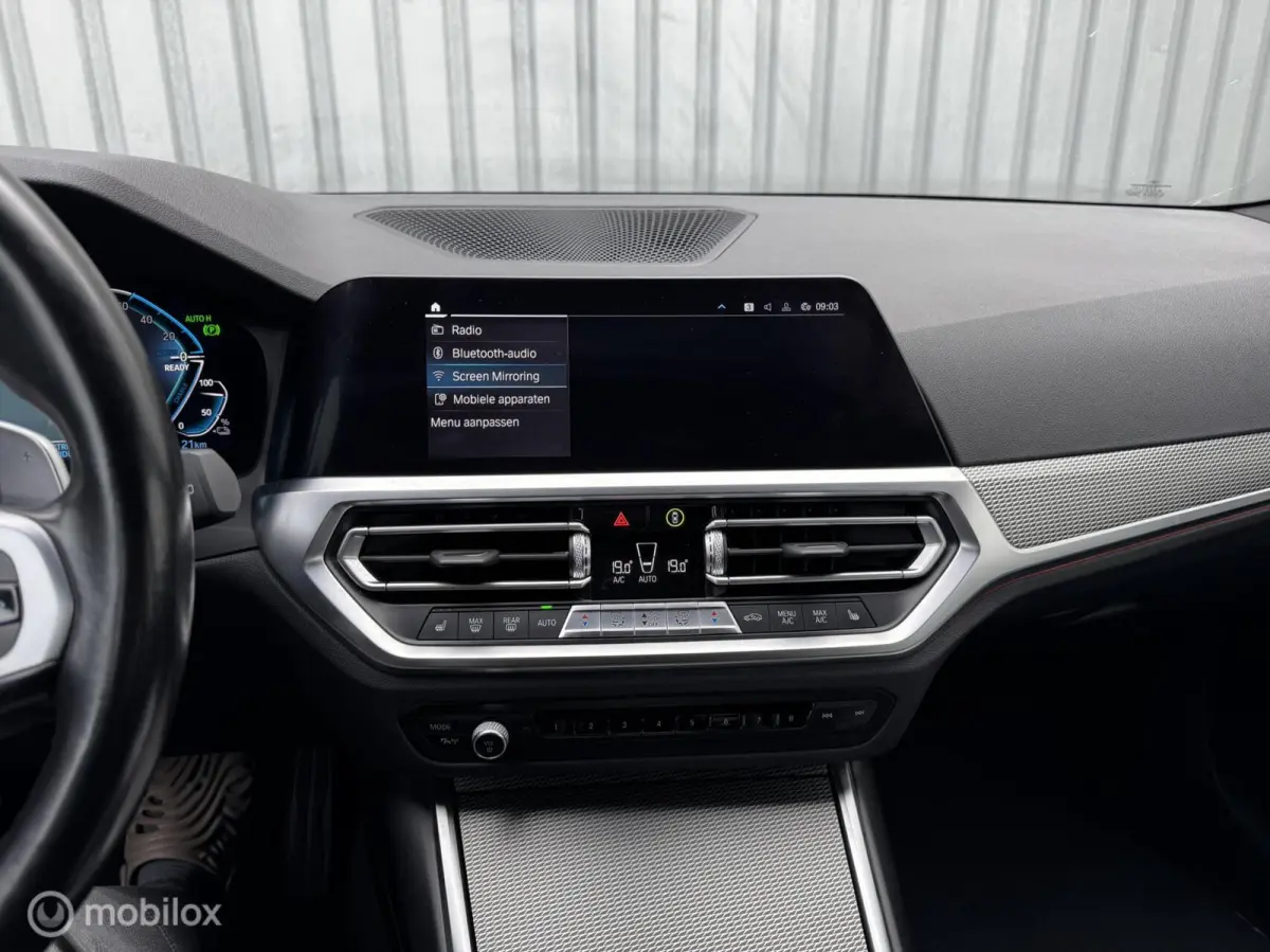 330e xDrive | M | Shadow Line |Alcantara