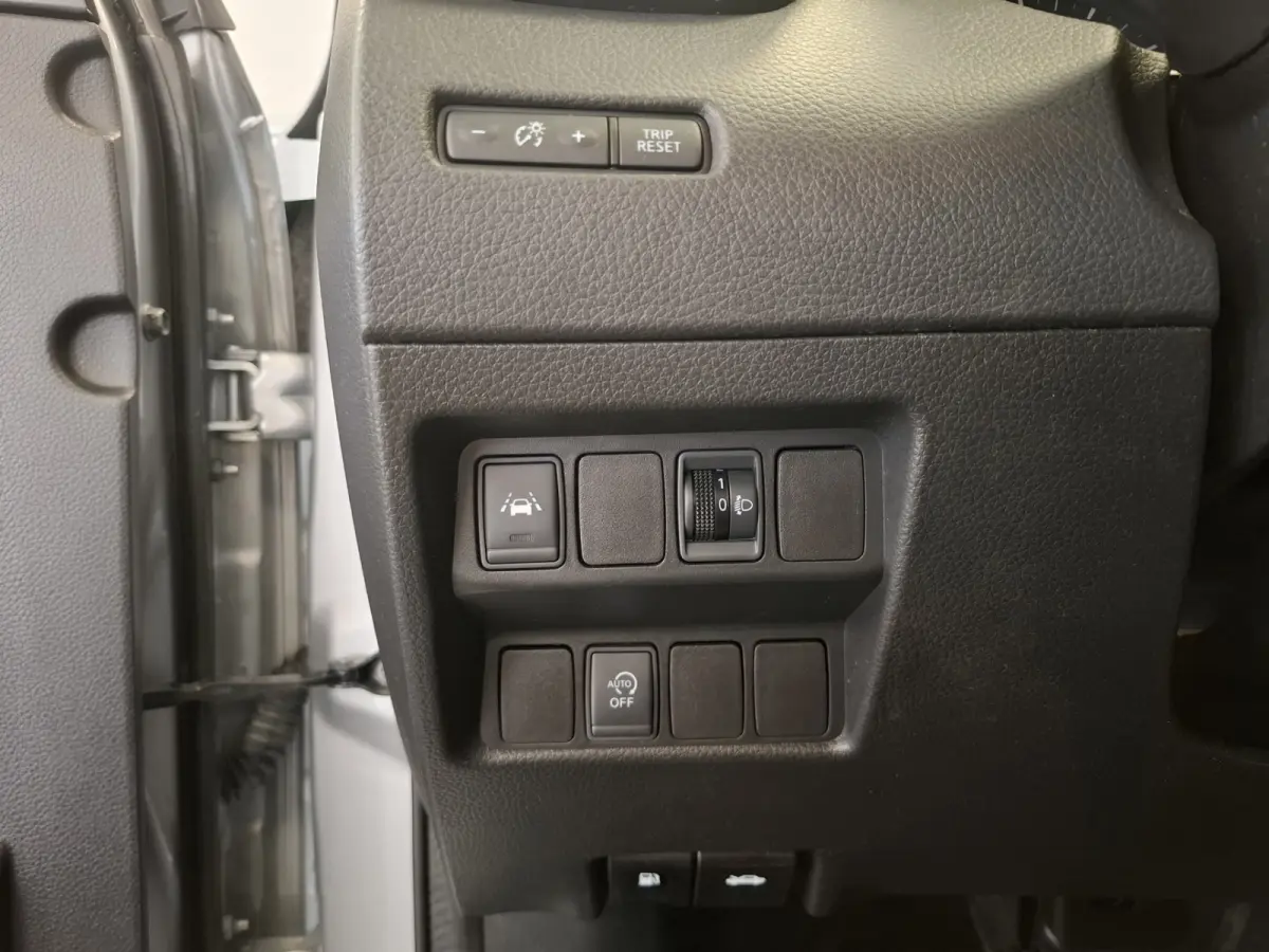 1.2 N-Connecta Trekhaak 360Camera Cruise Navi Pano