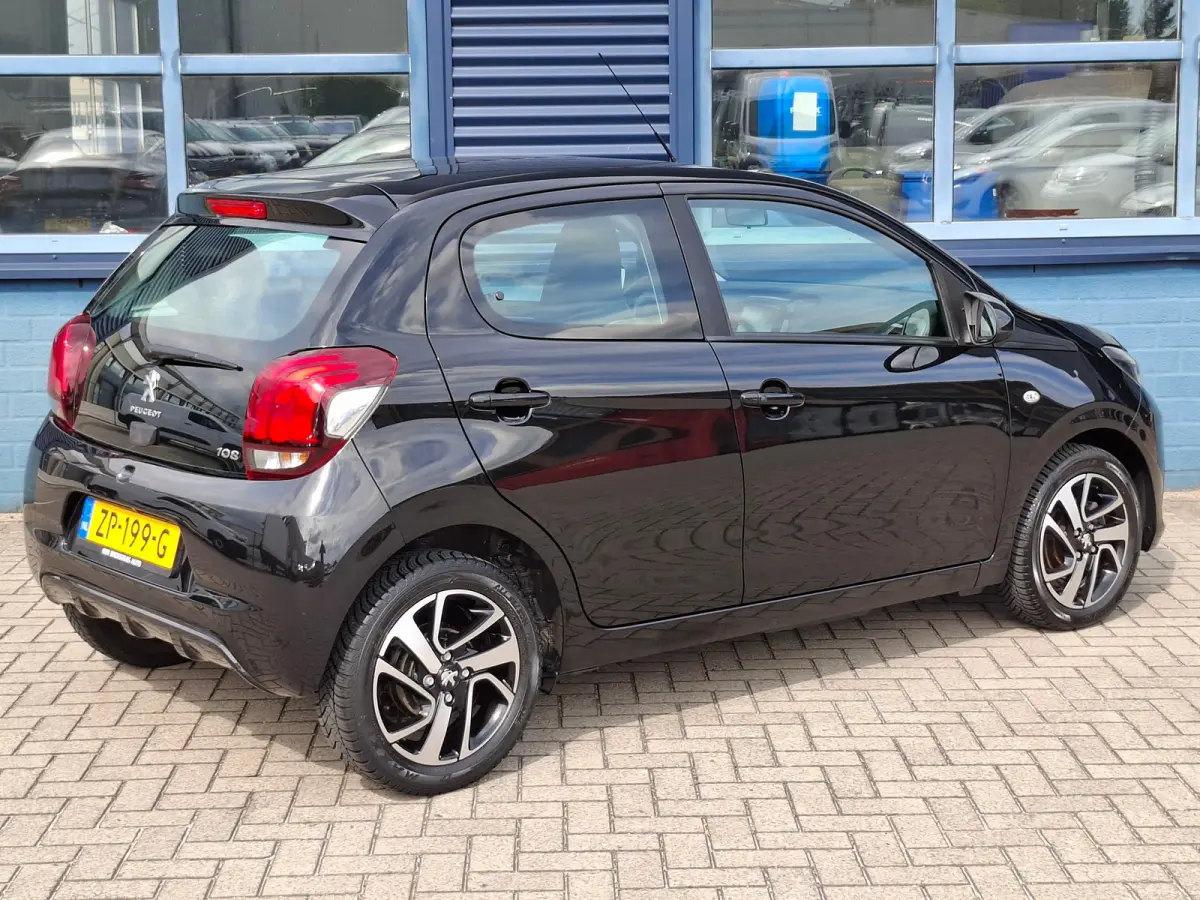 1.0 e-VTi Allure | Achterbank in delen neerklapbaar | Achteruitrijcamera | Apple Carplay/Android Auto|telefoonintegratie premiumApple carplay en androidauto ,achteruitcamera , climate regeli