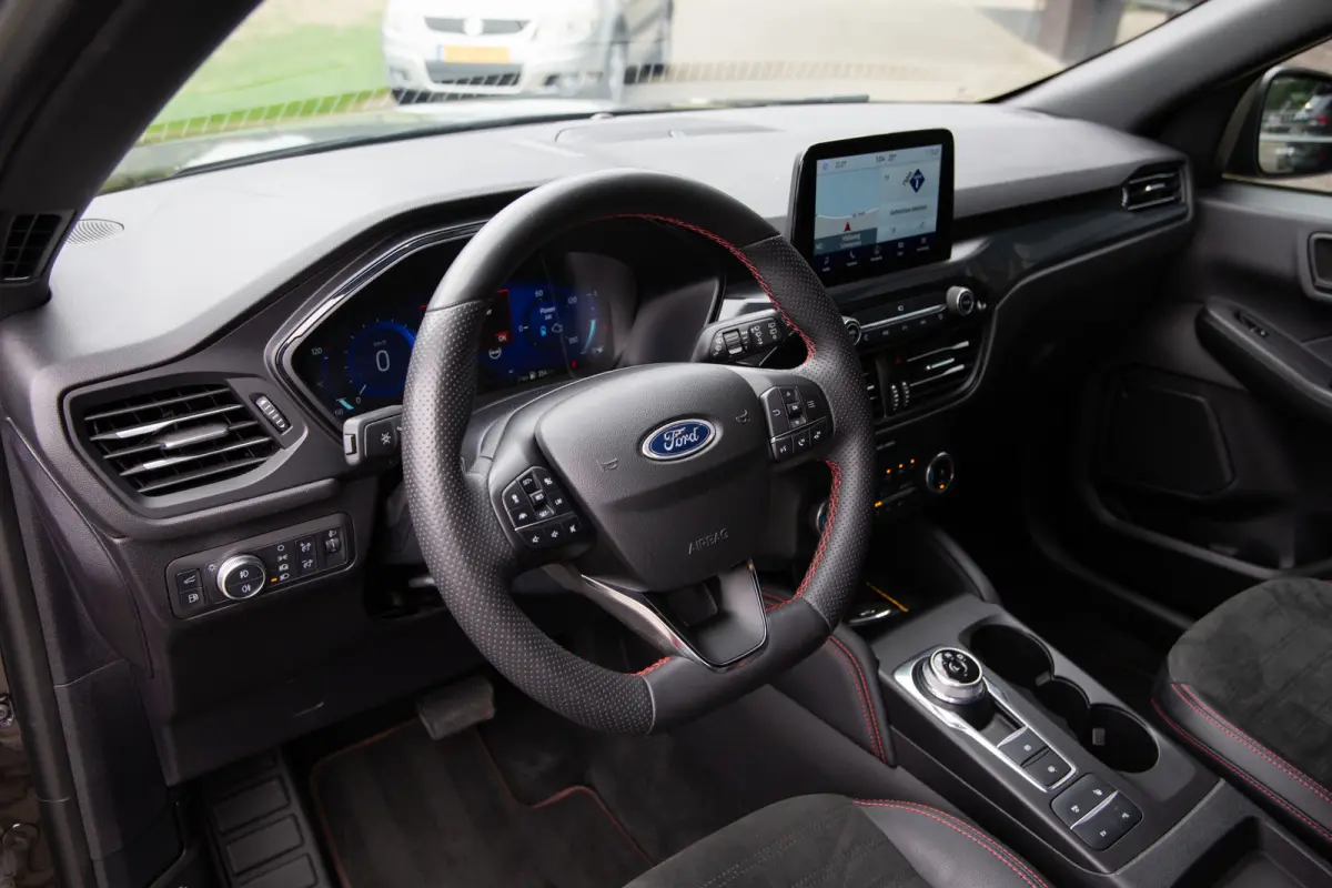 2.5 PHEV ST-Line X , Adap. cruise, B&O, Trekhaak, Keyless entry,