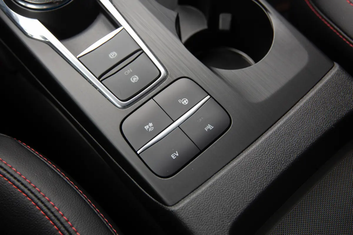 2.5 PHEV ST-Line X , Adap. cruise, B&O, Trekhaak, Keyless entry,