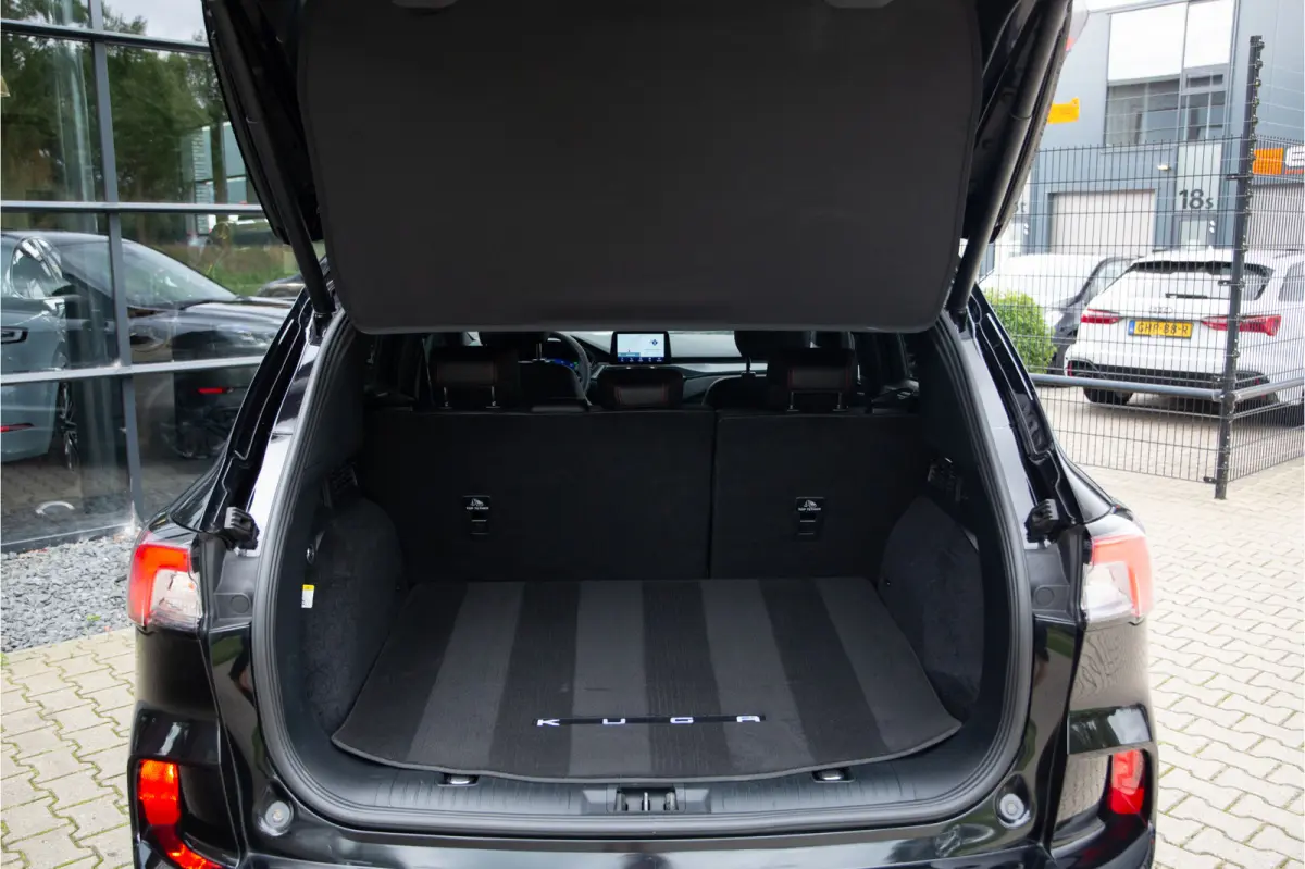 2.5 PHEV ST-Line X , Adap. cruise, B&O, Trekhaak, Keyless entry,