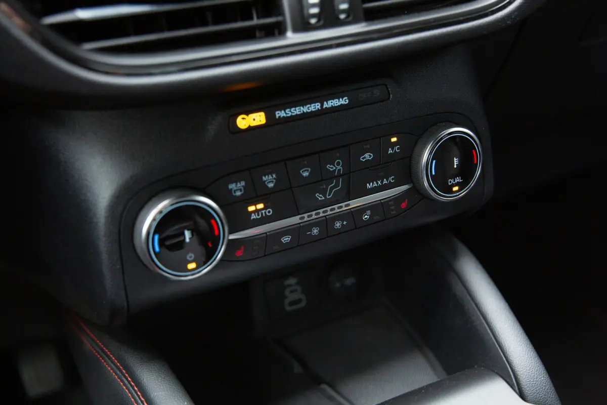 2.5 PHEV ST-Line X , Adap. cruise, B&O, Trekhaak, Keyless entry,