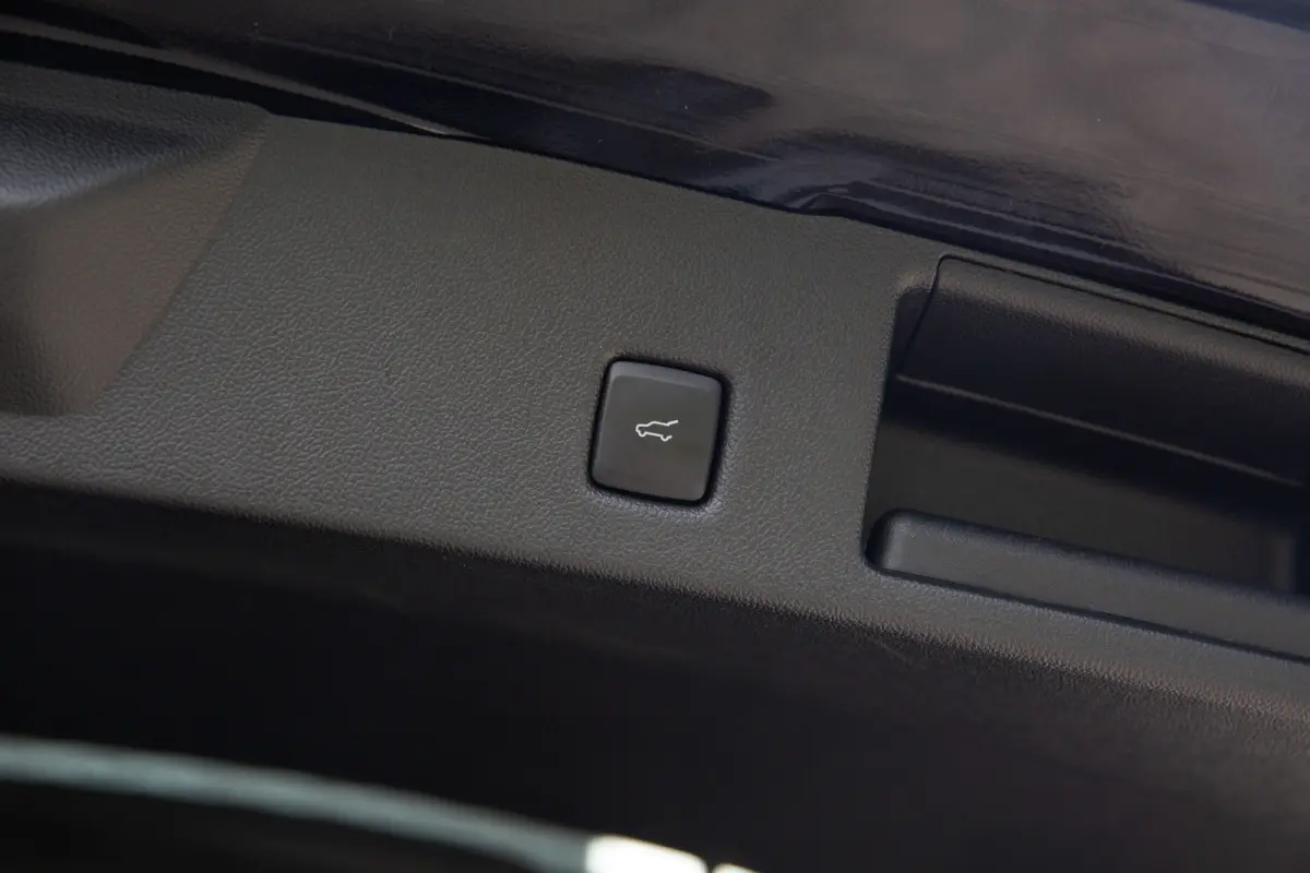 2.5 PHEV ST-Line X , Adap. cruise, B&O, Trekhaak, Keyless entry,