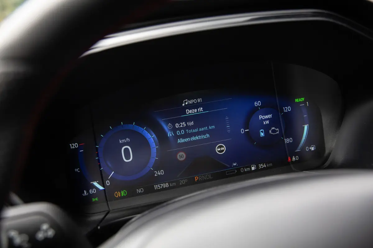 2.5 PHEV ST-Line X , Adap. cruise, B&O, Trekhaak, Keyless entry,