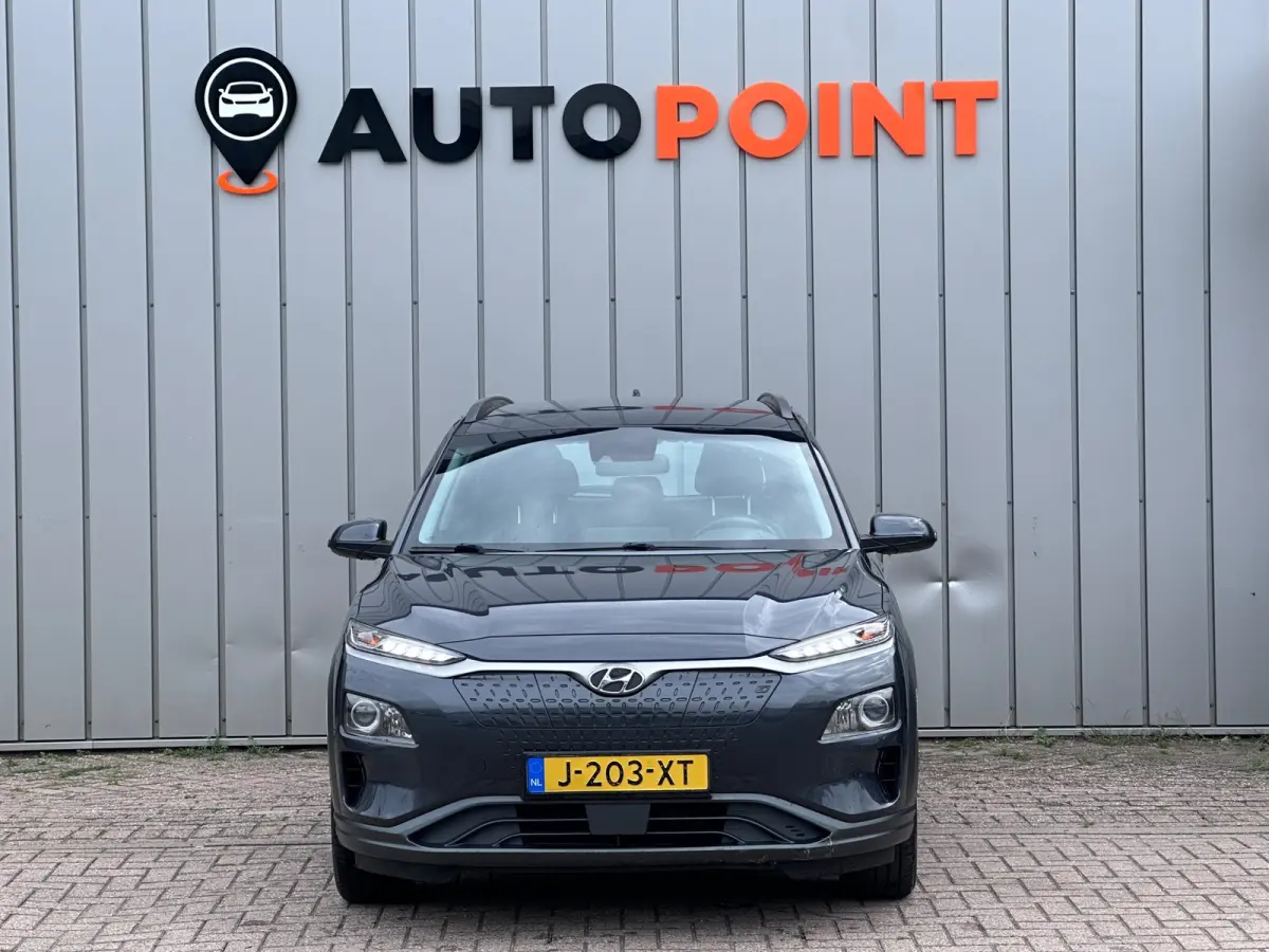 EV Comfort 64 kWh SOH 100% FASE 3 LEER / KARL