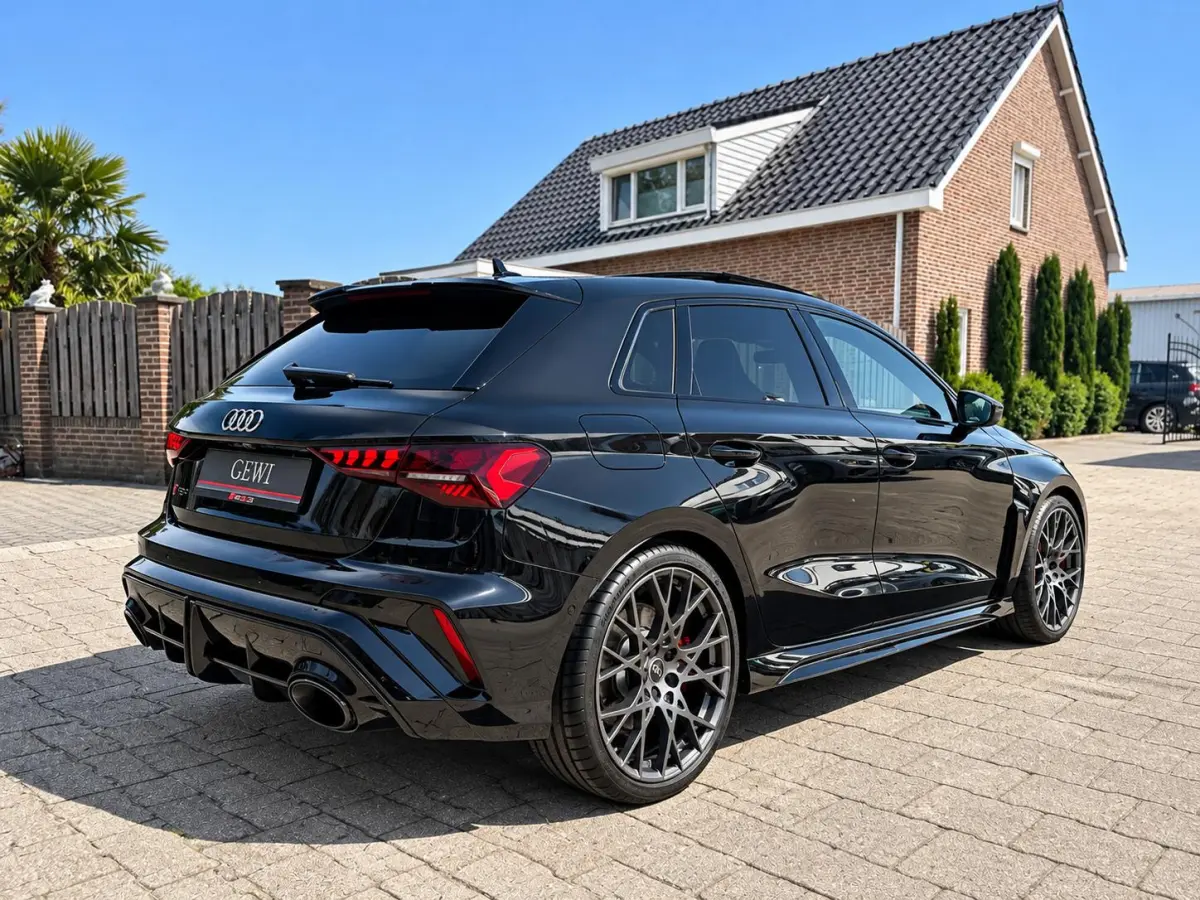 2.5 TFSI RS 3 quattro Pano|RS Kuipstoel|Sonos