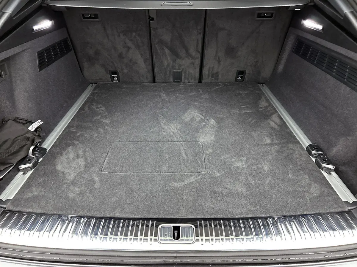 60 TFSI e quattro Pro Line S Competition 490 PK | Maxton Pakket | S-line | 360 Camera | Panoramadak | Vierwielbesturing | Bang & Olufsen Advanced 3D | Climate Control | Navigatie | Trekhaak 