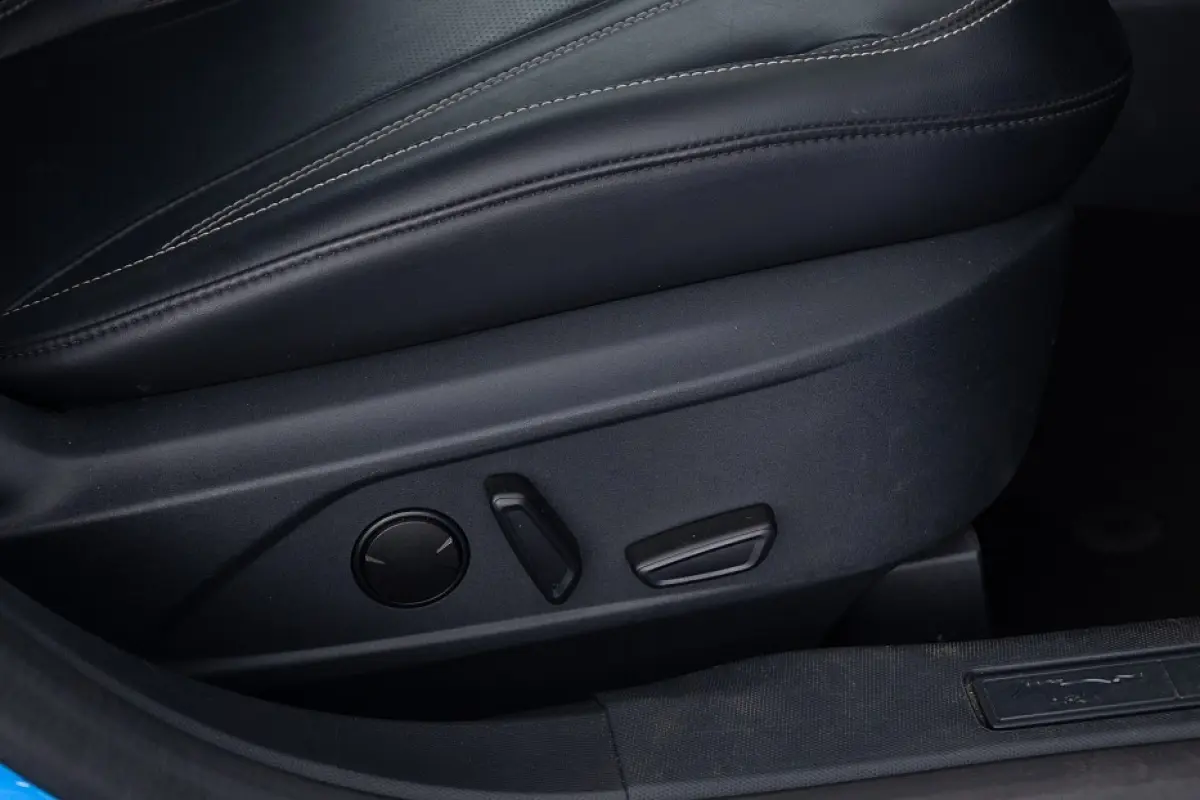 RWD 75 kWh *SOH 94.7%* PANORAMADAK | B&O | LEDER | EL. STOELEN