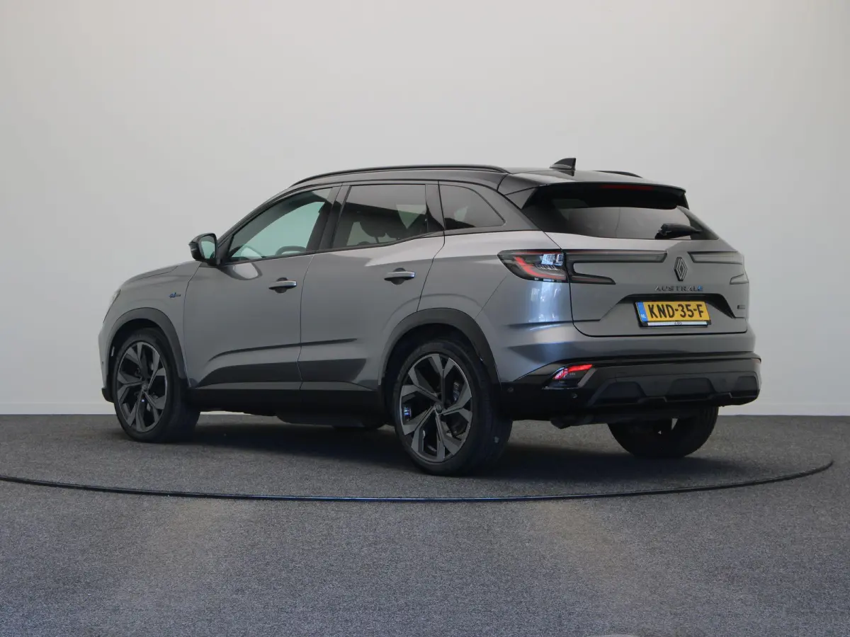 E-Tech full hybrid 200pk techno esprit Alpine | Achteruitrijcamera | 1500 KG trekgewicht | Elektrische achterklep | Apple Carplay/Android Auto | 20" Lichtmetalen velgen |