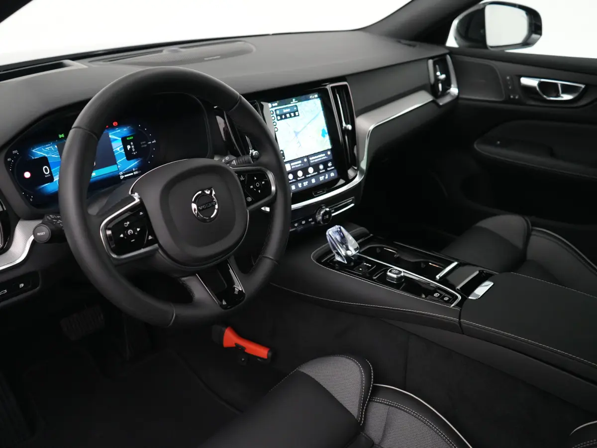 T8 Recharge AWD Plus Dark | 455pk | Head-Up | 360° | Panoramadak | Harman/Kardon | Sportstoel | Nappa | Trekhaak
